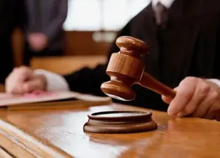 В Україні тимчасово обмежують право водіння за порушення військового обліку