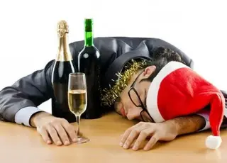 Стало відомо, що варто їсти, аби уникнути похмілля