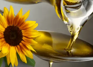 Експорт української соняшникової олії наблизився до рекорду