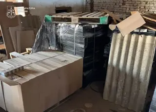 На Буковині викрито схрони з контрафактними цигарками майже на 7 млн грн