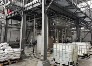 На Житомирщині запустили завод із виробництва біоклею з гороху