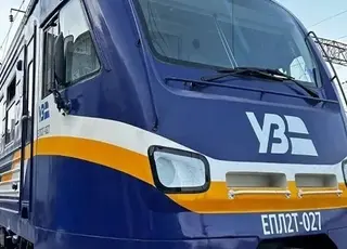 Рух поїздів в Україні майже не порушено після атак рф: ситуація на залізниці