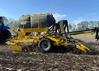 Як фон підготовки ґрунту вплинув на врожайність сої: дослід із соєю на демополігоні
