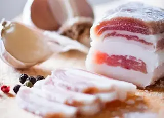 Україна збільшила імпорт сала на 70%