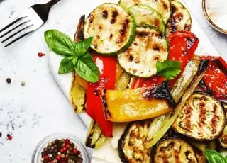 Стало відомо, які овочі під час смаження перетворюються на повільну отруту