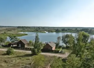 Сваловичі на Волині: село з автентичною архітектурою та кількома мешканцями