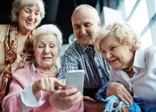 Кому необхідно пройти фізичну ідентифікацію для продовження соціальних виплат