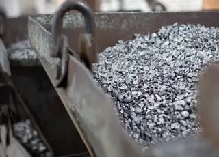 Україна збільшила виробництво феросплавів на 17% р./р. у 2025 р