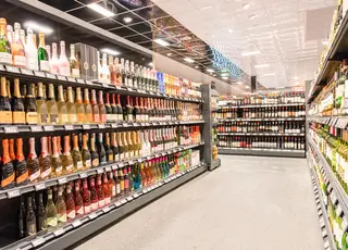 Що змінилось у алкогольних смаках українців за останні 10 р