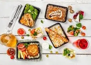 Як організувати корпоративне харчування, яке працює: ефективні рішення для бізнесу