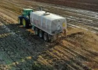 Імпортери роблять ставки на високотехнологічні добрива