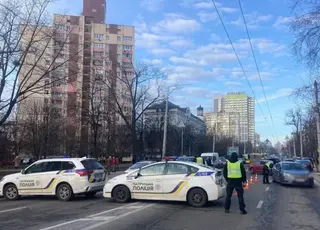У Києві обмежили рух транспорту після нічної атаки рф: які вулиці закриті