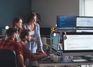 Прибутки шести провідних IT-аутсорсерів України скоротилися на 7,8% у першому півріччі 2025 року