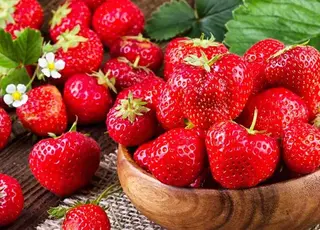 Стало відомо, скільки коштує полуниця в Україні у березні