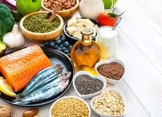 Названо 3 несподівані продукти, які підвищують рівень холестерину