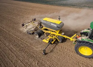 Перша в Україні: BEDNAR поставила нову сівалку OMEGA OO 3000 L