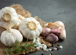 Часник може продовжити життя та захистити від діабету й Альцгеймера