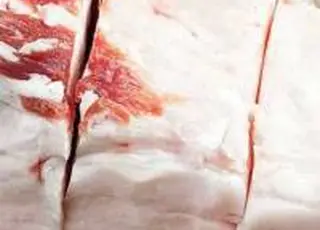 В Україні сало дорожчає понад рік