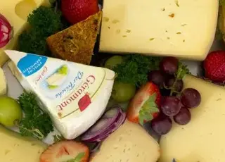 Індія розглядає можливість часткового відновлення експорту борошна та манної крупи