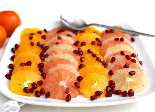 Названо суперфрукт, який запускає молекулу молодості 