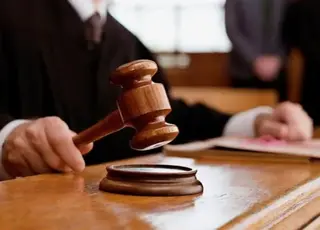 Найпопулярніші нотаріальні послуги в Україні: спадщина, земля та нерухомість