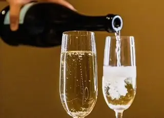 Франція готує торговельну відповідь на можливі мита США на вино і шампанське