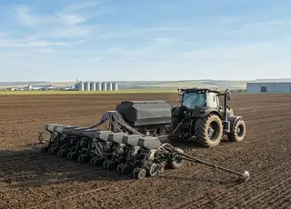 Посівна без пауз: як захистити кредитну або лізингову техніку