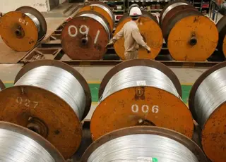 Китай вводить експортні ліцензії на широкий спектр сталевої продукції з 2026 р