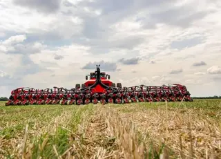 Tempo L CF — стратегічне рішення для ефективної посівної кампанії