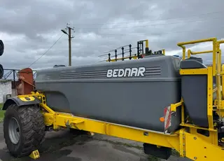 BEDNAR розпочав продажі бункерів для рідких добрив BEDNAR FERTI-TANK