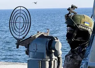 Країни Перської затоки прагнуть навчитися захисту портів у України