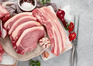 Україна наростила імпорт свинини