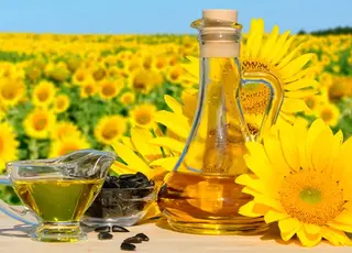 Атаки на енергетику змусили переробні заводи скоротити виробництво соняшникової олії